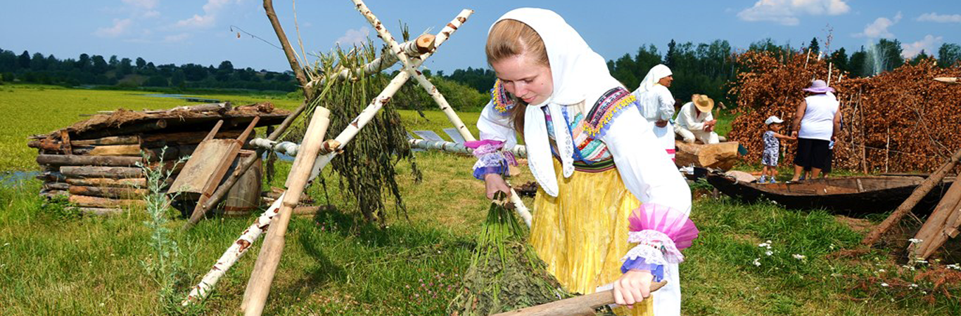 Фольклорно - этнографический праздник  "Земля предков"